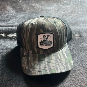 Spotted Dog Sporting Goods Men’s Hat